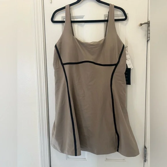 NWT Abercrombie YPB sculptLUX Mini Dress, Oat. Women's size XL.